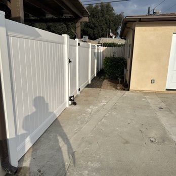 JonErica's Fencing - Fences & Gates Near Me