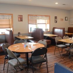 Hamilton Family Cafe - Dining area