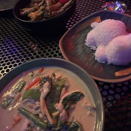 Green curry and rice Green curry and rice