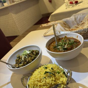 Timur - Coconut curry, ginger garlic carry and spicy - Indian Near Me - San Francisco, California Timur - Coconut curry, ginger garlic carry and spicy - Indian Near Me - San Francisco, California