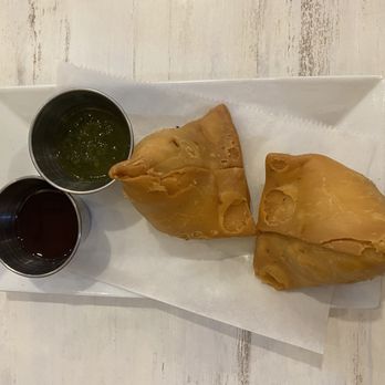Himalayan Restaurant - Vegetable Samosa - Himalayan/Nepalese Near Me - Niles, Illinois Himalayan Restaurant - Vegetable Samosa - Himalayan/Nepalese Near Me - Niles, Illinois