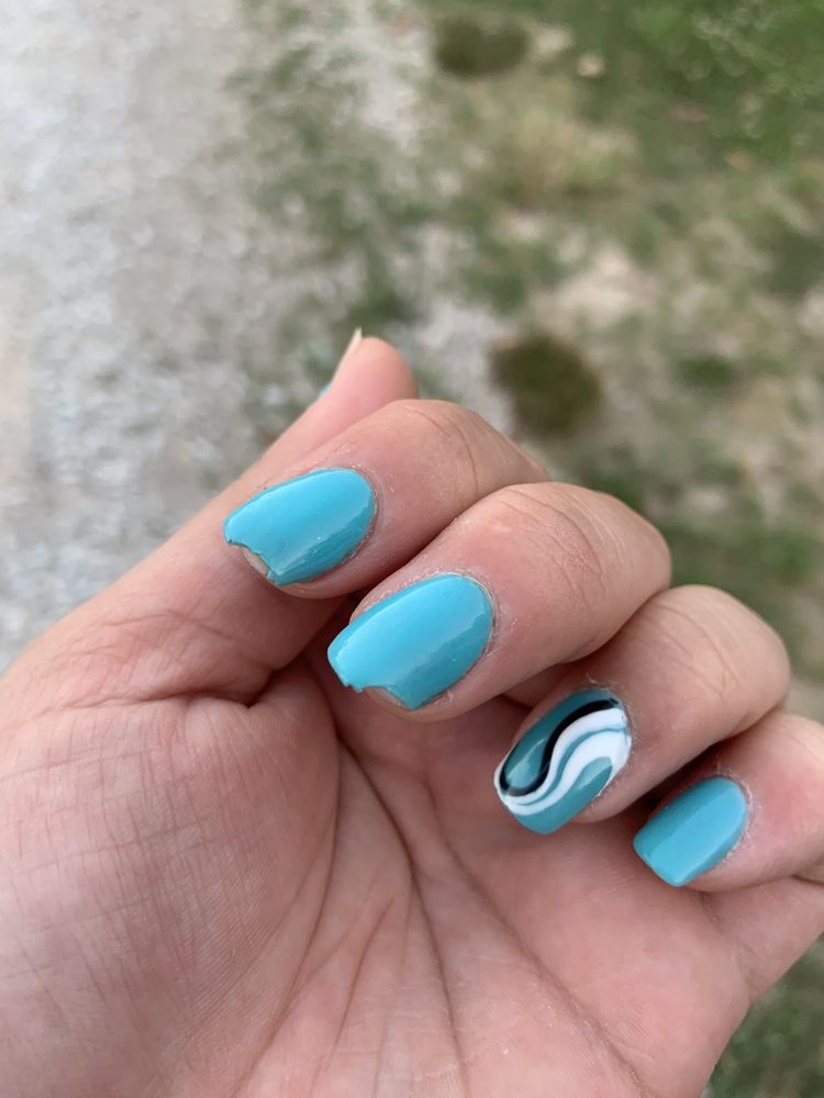 NAIL TECH Updated September 2024 44 Photos & 25 Reviews 128