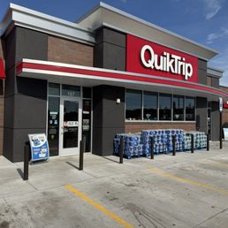 Exterior photo of Quick Trip - Yorkville, Illinois Exterior photo of Quick Trip - Yorkville, Illinois