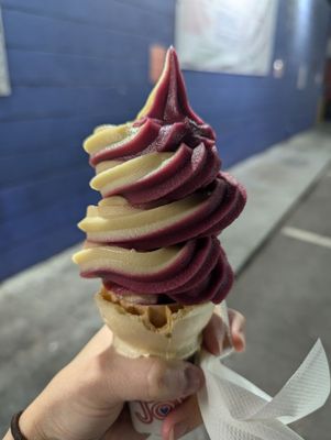 Luv-It Frozen Custard by null