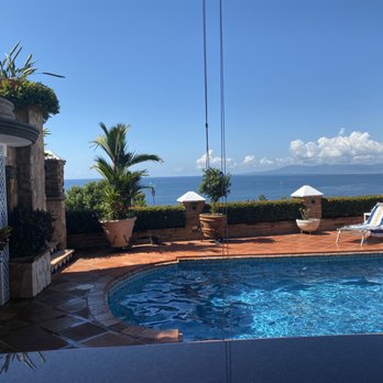 Casa Muni - The pool deck view every morning - Bed & Breakfast Near Me - Puerto Vallarta, JAL