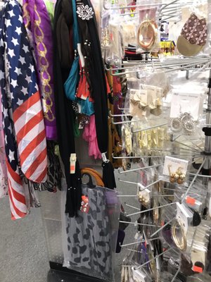 J & M Dollar Discount