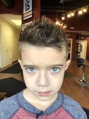 Buffalo Trim 11 Photos 24 Reviews Hair Salons 4794 N French Rd East Amherst Ny Phone Number Yelp