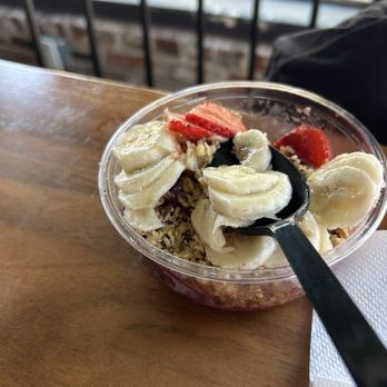 Acai Bar - Original The Basic Bowl. - Acai Bowls Near Me - Hanford, California