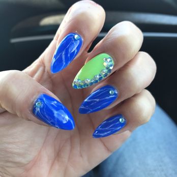 Nails World - Nail Salons Near Me - La Quinta, California