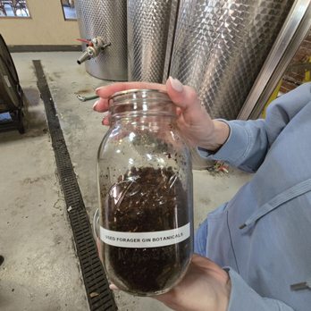 McClintock Distilling - Gin botanical - Distilleries Near Me - Frederick, Maryland