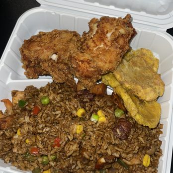 D’la Para Pica Pollo - Dominican Near Me - New York, New York