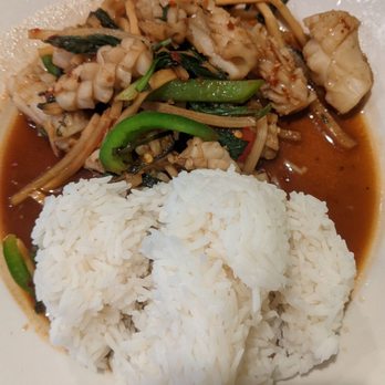 THAI PAPAYA Thai Restaurant in Newport News Virginia at 319 Chatham