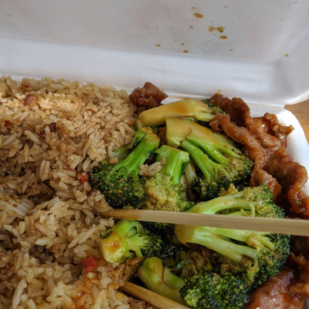 Tak Shing Chinese Restaurant - Beef w/Broccoli lunch special - Chinese Near Me - Egg Harbor City, New Jersey Tak Shing Chinese Restaurant - Beef w/Broccoli lunch special - Chinese Near Me - Egg Harbor City, New Jersey