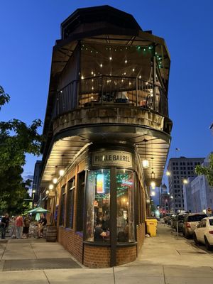 Pickle Barrel by null