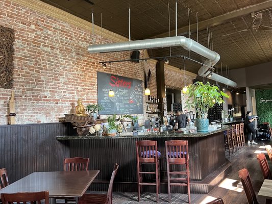 Sisters Thai Cafe by null