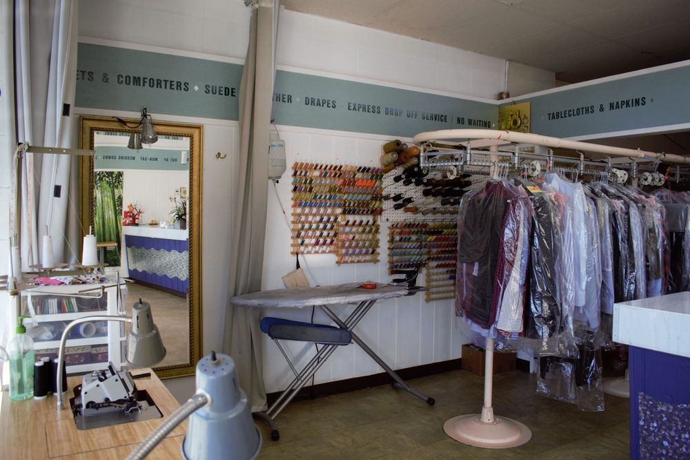 BAY DRY CLEANERS Updated October 2024 22 Photos & 22 Reviews 425