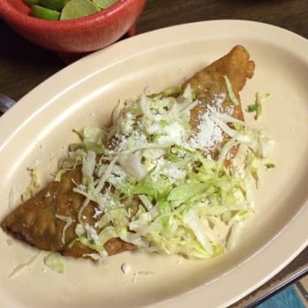El Tlacoyo - Quesadilla huitlachoche - Mexican Near Me - Tempe, Arizona