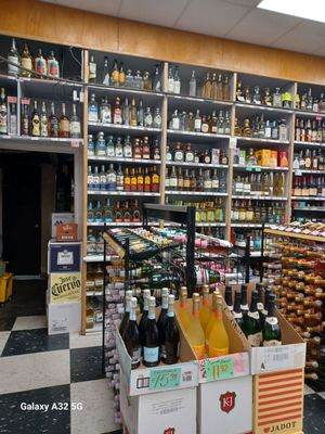 North End Wine & Liquor