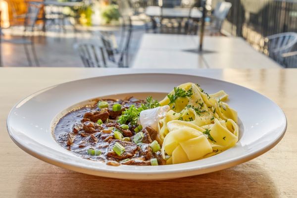 Meriwether's Bistro by null