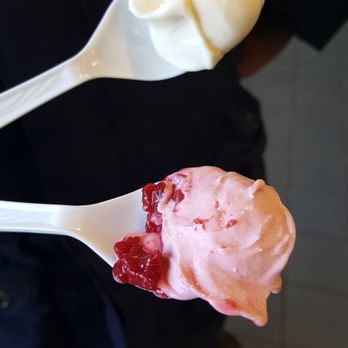 Kopp's Frozen Custard - Vanilla and Red Raspberry samples (2/19/20) - Ice Cream & Frozen Yogurt Near Me - Glendale, Wisconsin Kopp's Frozen Custard - Vanilla and Red Raspberry samples (2/19/20) - Ice Cream & Frozen Yogurt Near Me - Glendale, Wisconsin