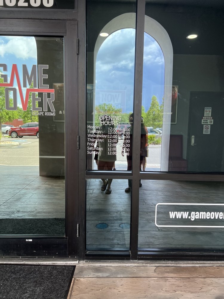 Game Over Escape Rooms Logo
