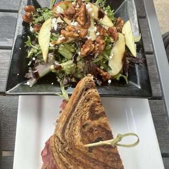 Barley + Vine Kitchen & Bar - Apple salad - Bars Near Me - Lakeville, Minnesota Barley + Vine Kitchen & Bar - Apple salad - Bars Near Me - Lakeville, Minnesota