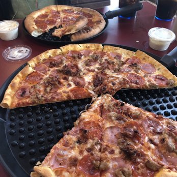 DoubleDave's Pizzaworks - Pizza Near Me - New Braunfels, Texas DoubleDave's Pizzaworks - Pizza Near Me - New Braunfels, Texas
