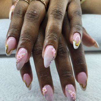 Spring Nails Beauty - Nail Salons Near Me - Toronto, Ontario Spring Nails Beauty - Nail Salons Near Me - Toronto, Ontario