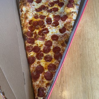 Lamanna's Bakery - Can you tell me how many pepperonis are on this pizza? - Bakeries Near Me - Scarborough, Ontario