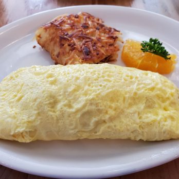 Moke’s Bread And Breakfast - Breakfast & Brunch Near Me - Honolulu, Hawaii Moke’s Bread And Breakfast - Breakfast & Brunch Near Me - Honolulu, Hawaii