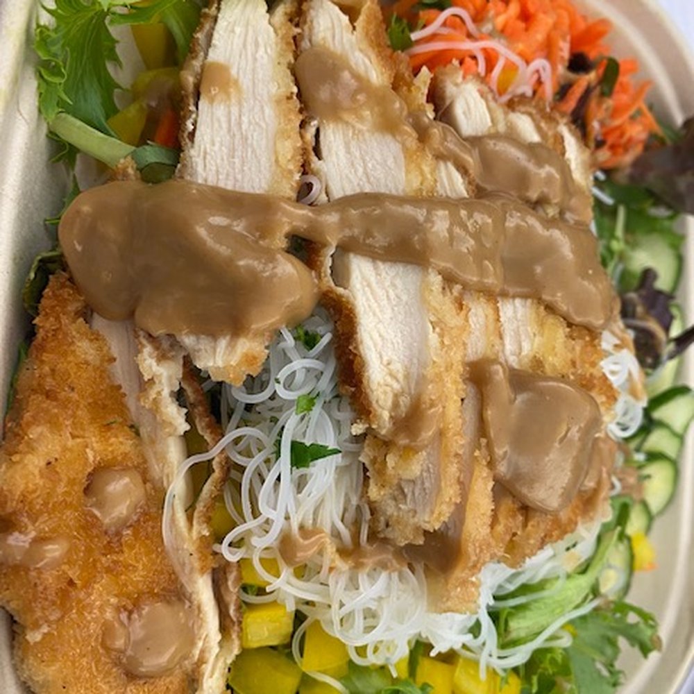 Coco's Kitchen and Cafe - Close up of the chicken on my salad with a tangy peanut sauce! - Juice Bars & Smoothies Near Me - Charleston, West Virginia Coco's Kitchen and Cafe - Close up of the chicken on my salad with a tangy peanut sauce! - Juice Bars & Smoothies Near Me - Charleston, West Virginia