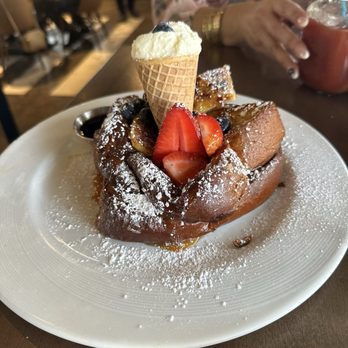 Hash Kitchen - Banana split French toast - New American Near Me - Peoria, Arizona Hash Kitchen - Banana split French toast - New American Near Me - Peoria, Arizona