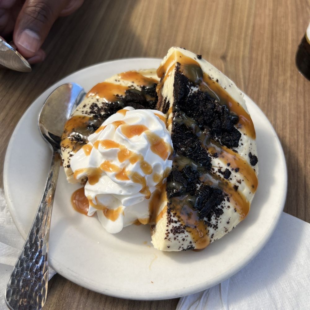 Chix on the Beach - Cookies n creme cheesecake - Seafood Near Me - Virginia Beach, Virginia Chix on the Beach - Cookies n creme cheesecake - Seafood Near Me - Virginia Beach, Virginia