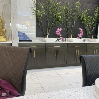 Premium Nails & Spa - Individual sinks - Nail Salons Near Me - Charlotte, North Carolina