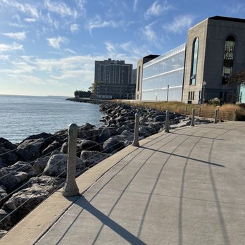 Loyola University Chicago - Could there be a more picturesque setting?! - Colleges & Universities Near Me - Chicago, Illinois Loyola University Chicago - Could there be a more picturesque setting?! - Colleges & Universities Near Me - Chicago, Illinois