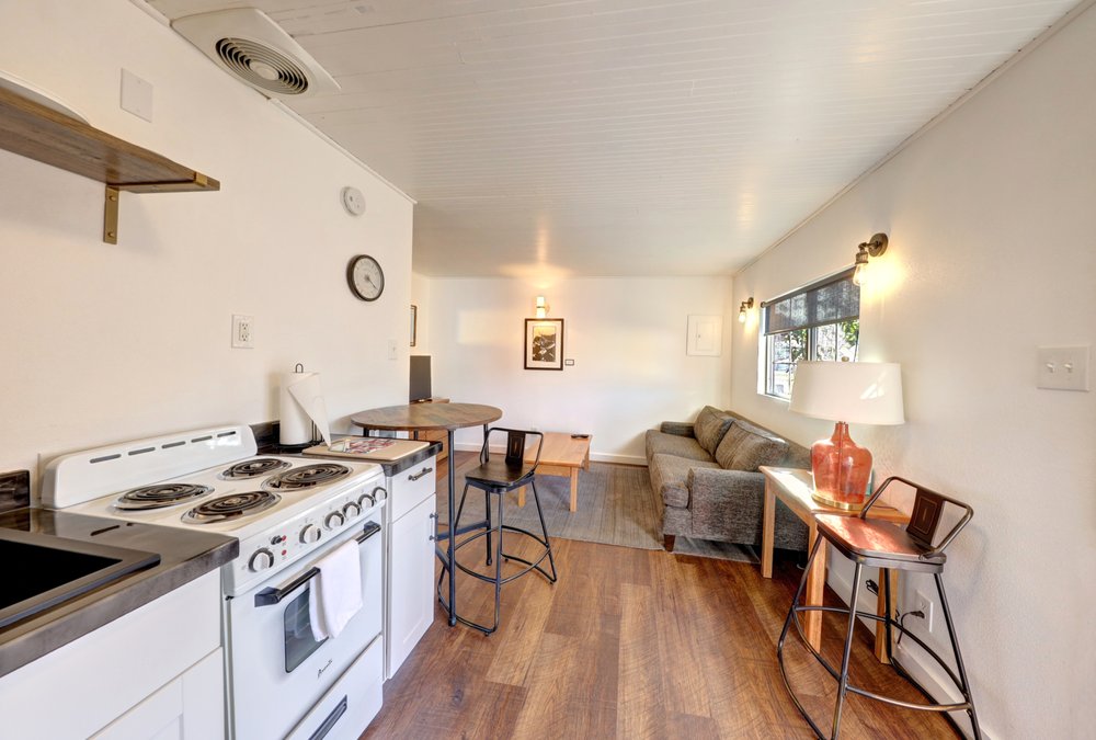 THE SEAVIEW COTTAGES Updated May 2024 101 Photos & 16 Reviews