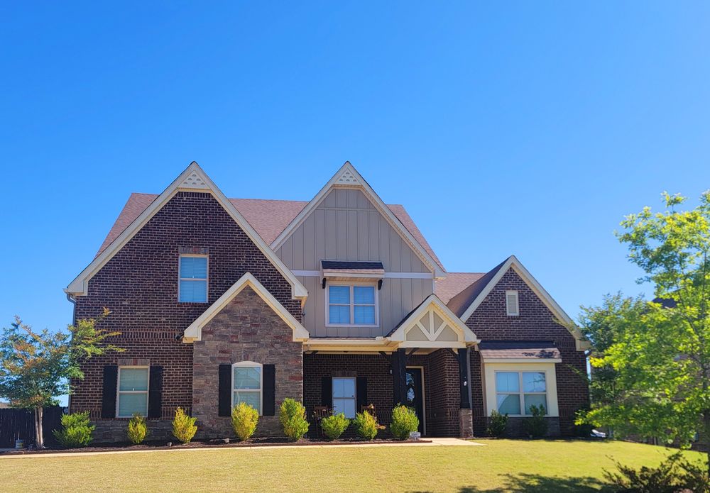 Slide of Capitol City Roofing