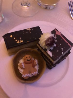 Four Seasons Hotel Denver by null