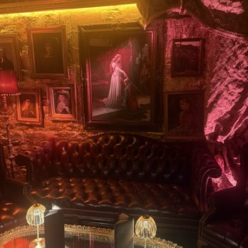 Cache - Wine Bars Near Me - Chicago, Illinois