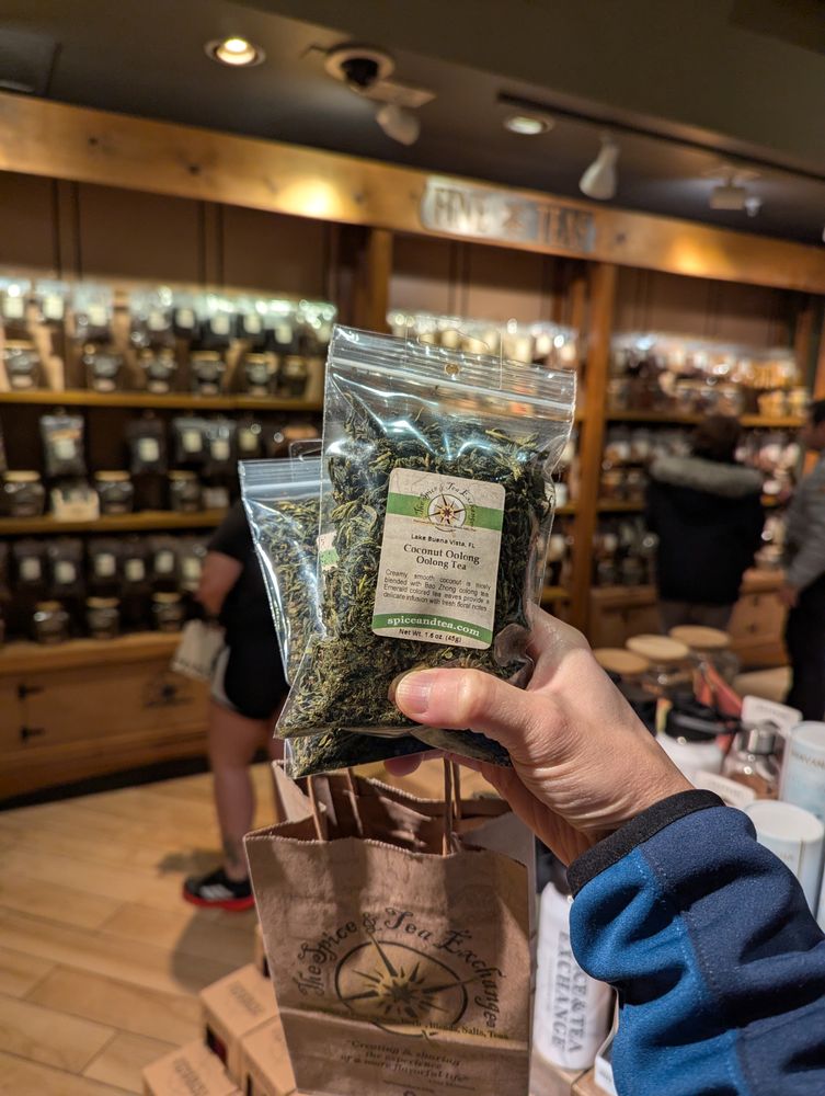 The Spice & Tea Exchange Logo