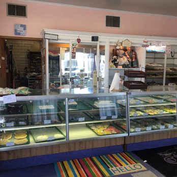 O'Rears Pastry Shop - a display of cakes and pastries - Bakeries Near Me - Lafayette, Indiana O'Rears Pastry Shop - a display of cakes and pastries - Bakeries Near Me - Lafayette, Indiana