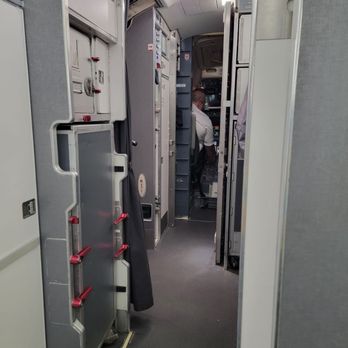 American Airlines - I'm on de plane, de plane :-) Next stop Reagan in DC then on to Pittsburgh. - Airlines Near Me - Pensacola, Florida American Airlines - I'm on de plane, de plane :-) Next stop Reagan in DC then on to Pittsburgh. - Airlines Near Me - Pensacola, Florida
