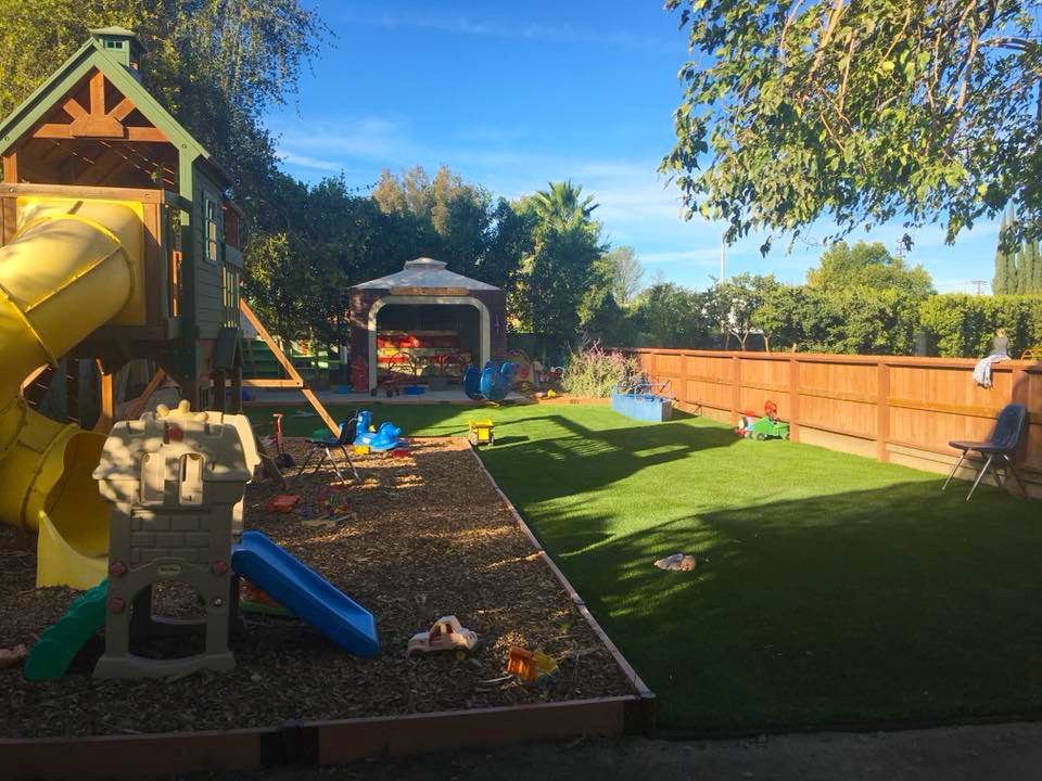 Little Acorns Grow - childcare center in Los Angeles, CA