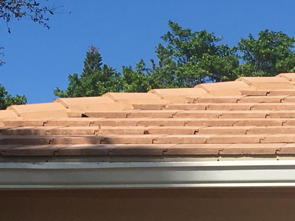 Slide of Advanced Roof Tech