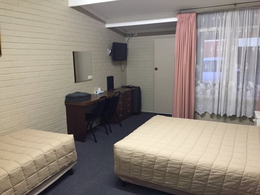Parkview Motor Inn Parkes by null