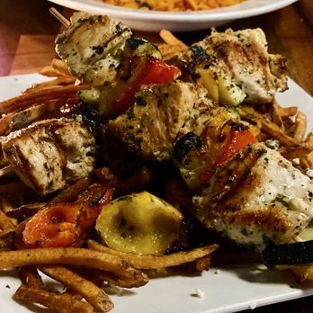 Telia Perfect Greek - Souvlaki, compare it to the one I had in 2024; big downgrade! - Salad Near Me - Wyomissing, Pennsylvania Telia Perfect Greek - Souvlaki, compare it to the one I had in 2024; big downgrade! - Salad Near Me - Wyomissing, Pennsylvania