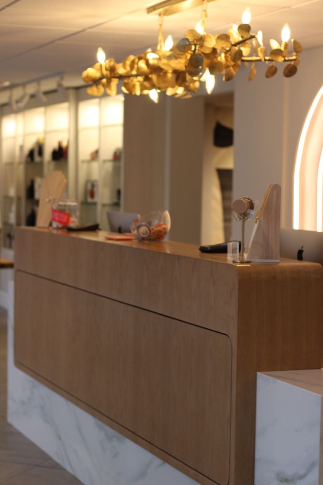 INTERLOCKS Salon + Spa Image