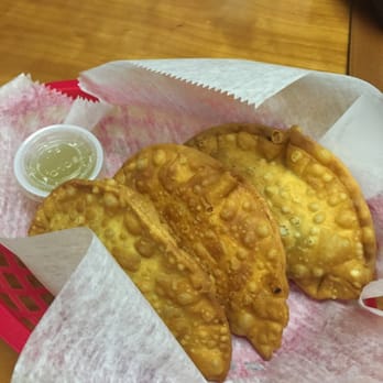 Empanada Mania - Yummy empanada combo - Empanadas Near Me - Bergenfield, New Jersey