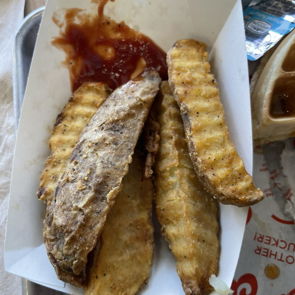 Cluck Clucks - French fry Wedges - Waffles Near Me - Sugar Land, Texas