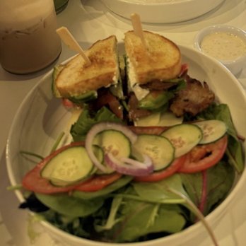 El Baristro - Breakfast & Brunch Near Me - Patterson, California El Baristro - Breakfast & Brunch Near Me - Patterson, California